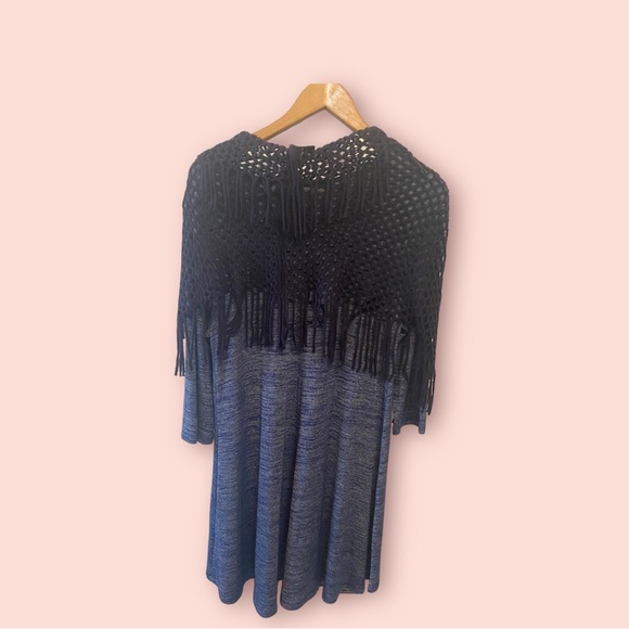 Casual swing dress with scarf - Picture 7 of 8